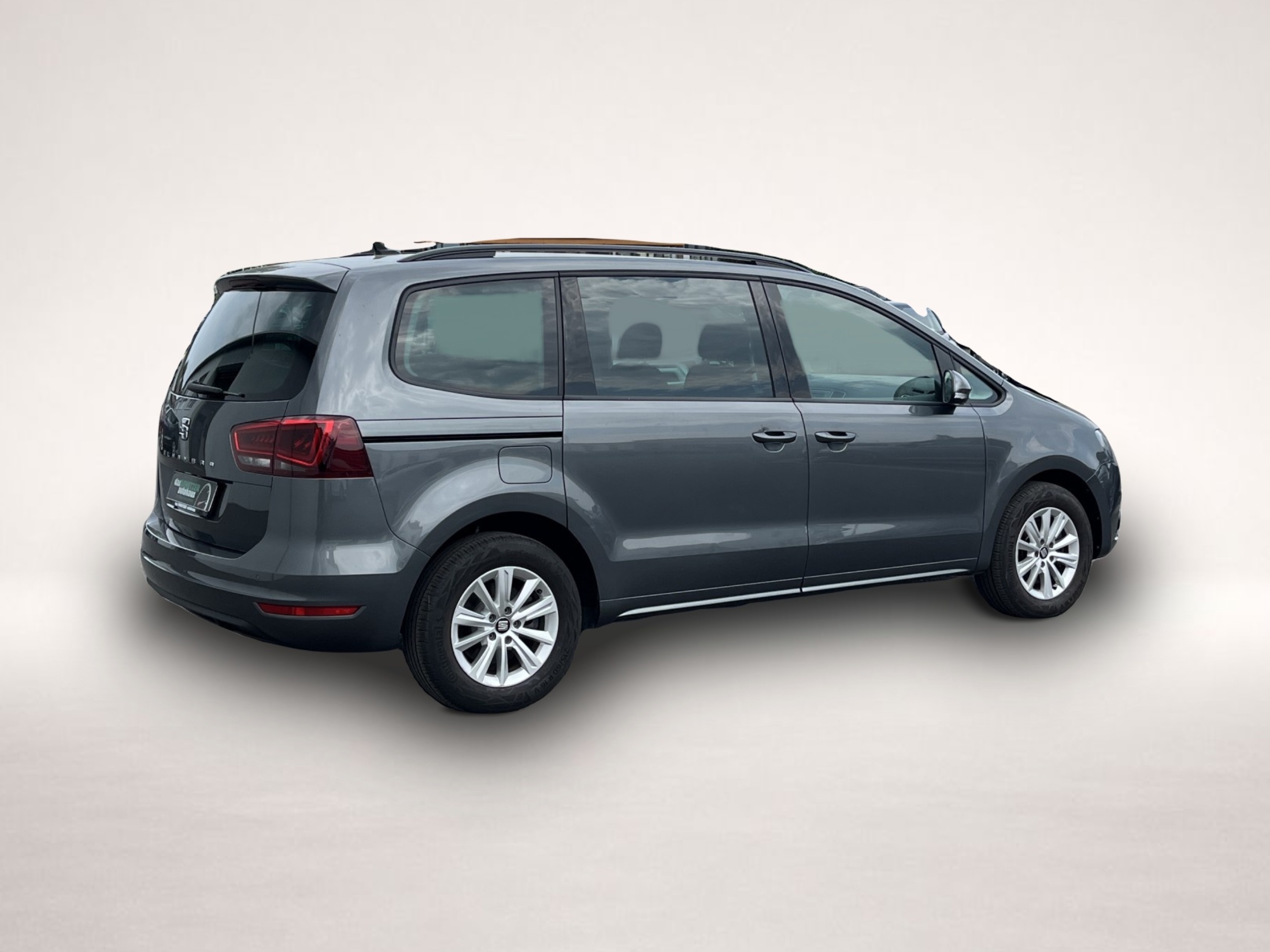 Seat Alhambra (07/2021, Benzin)