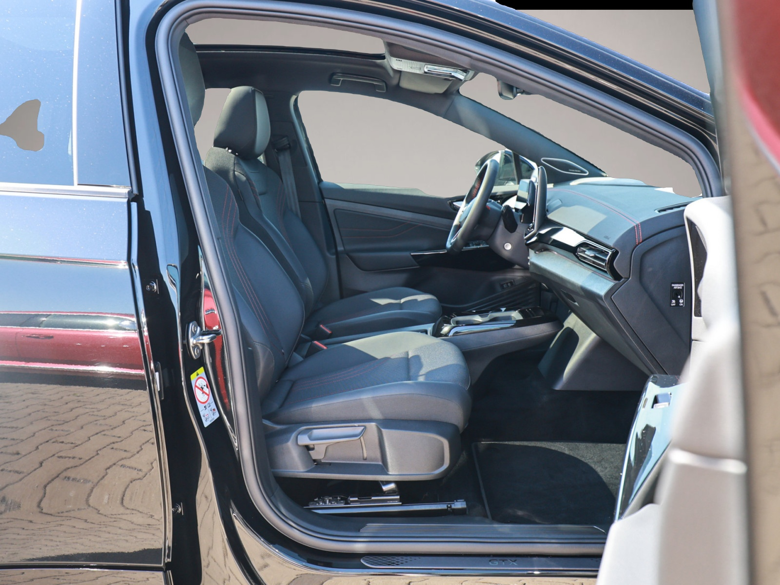 Volkswagen ID.4 (08/2025, ELECTRIC)