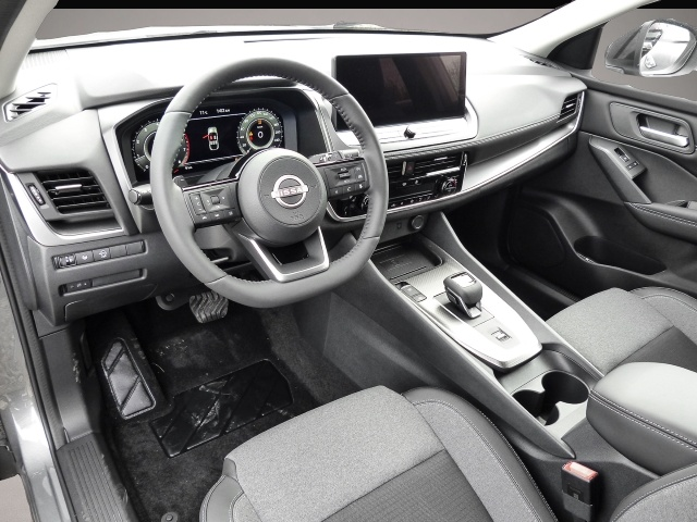 Nissan Qashqai (, Benzin)