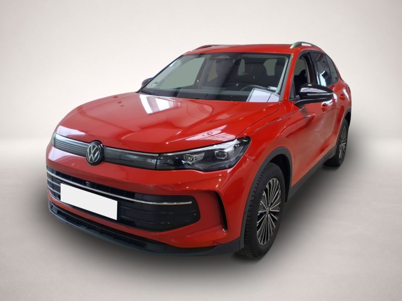 Volkswagen Tiguan (11/2025, )