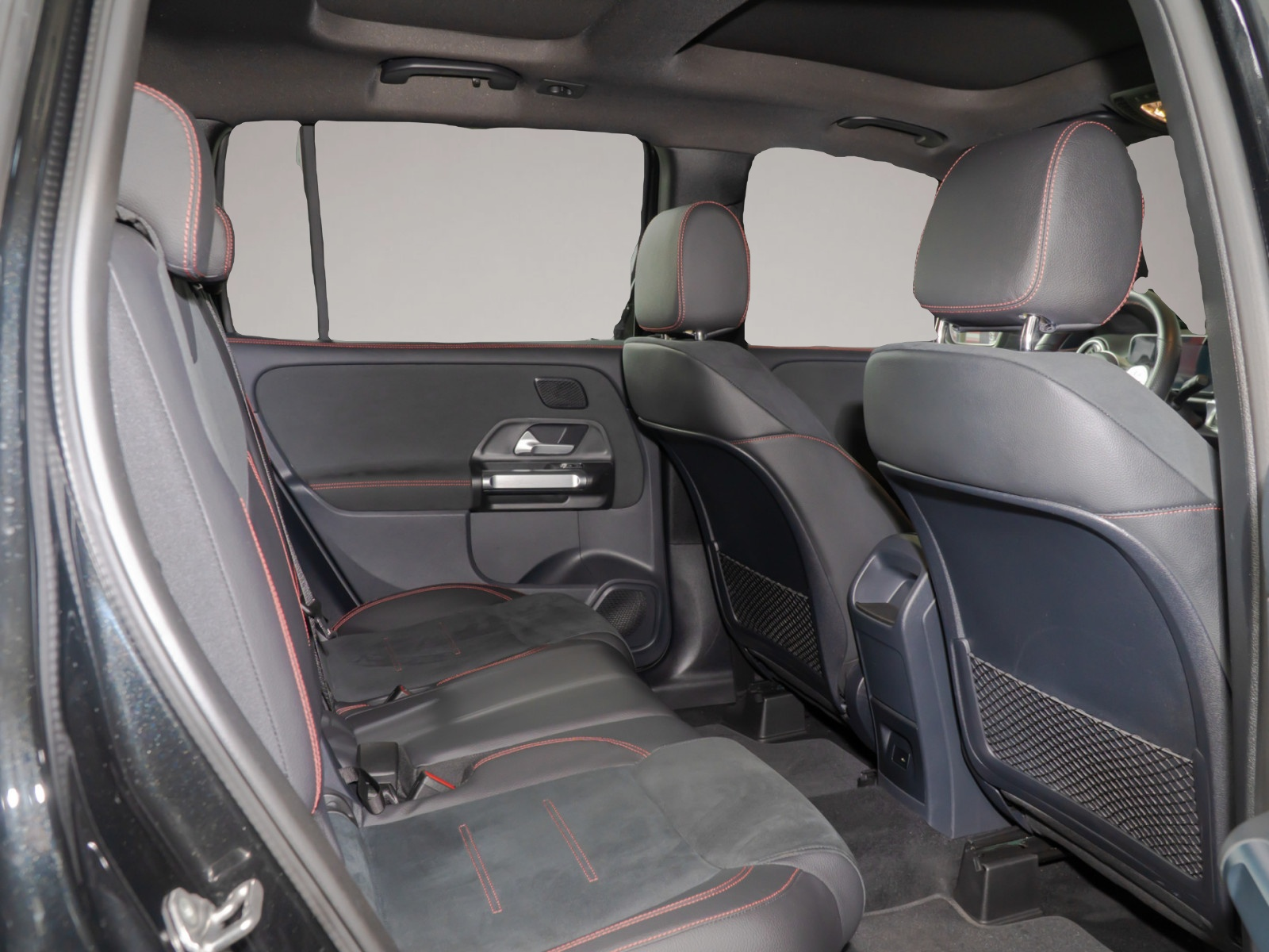 Mercedes-Benz GLB 220 (11/2022, Diesel)