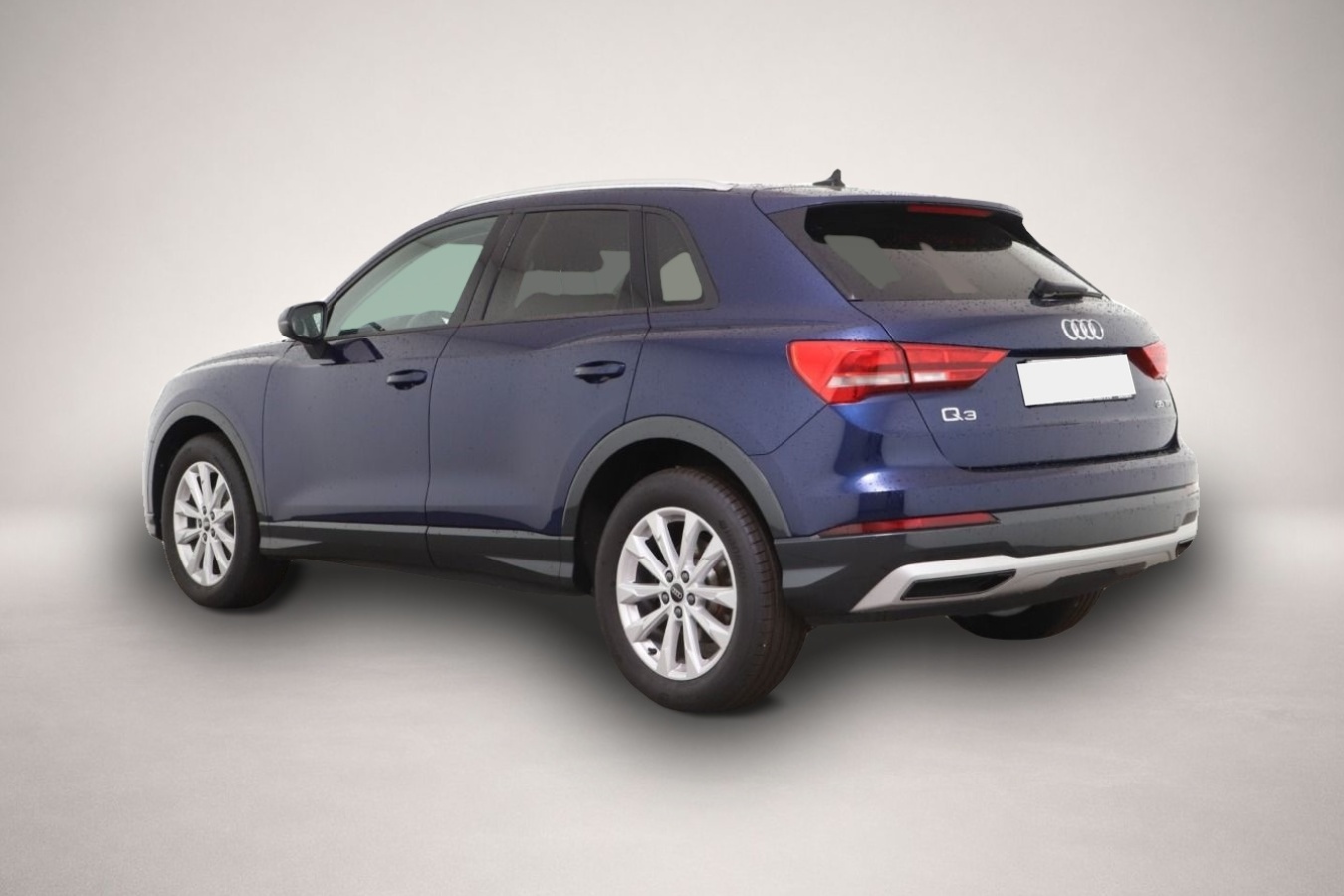 Audi Q3 (09/2025, Benzin)