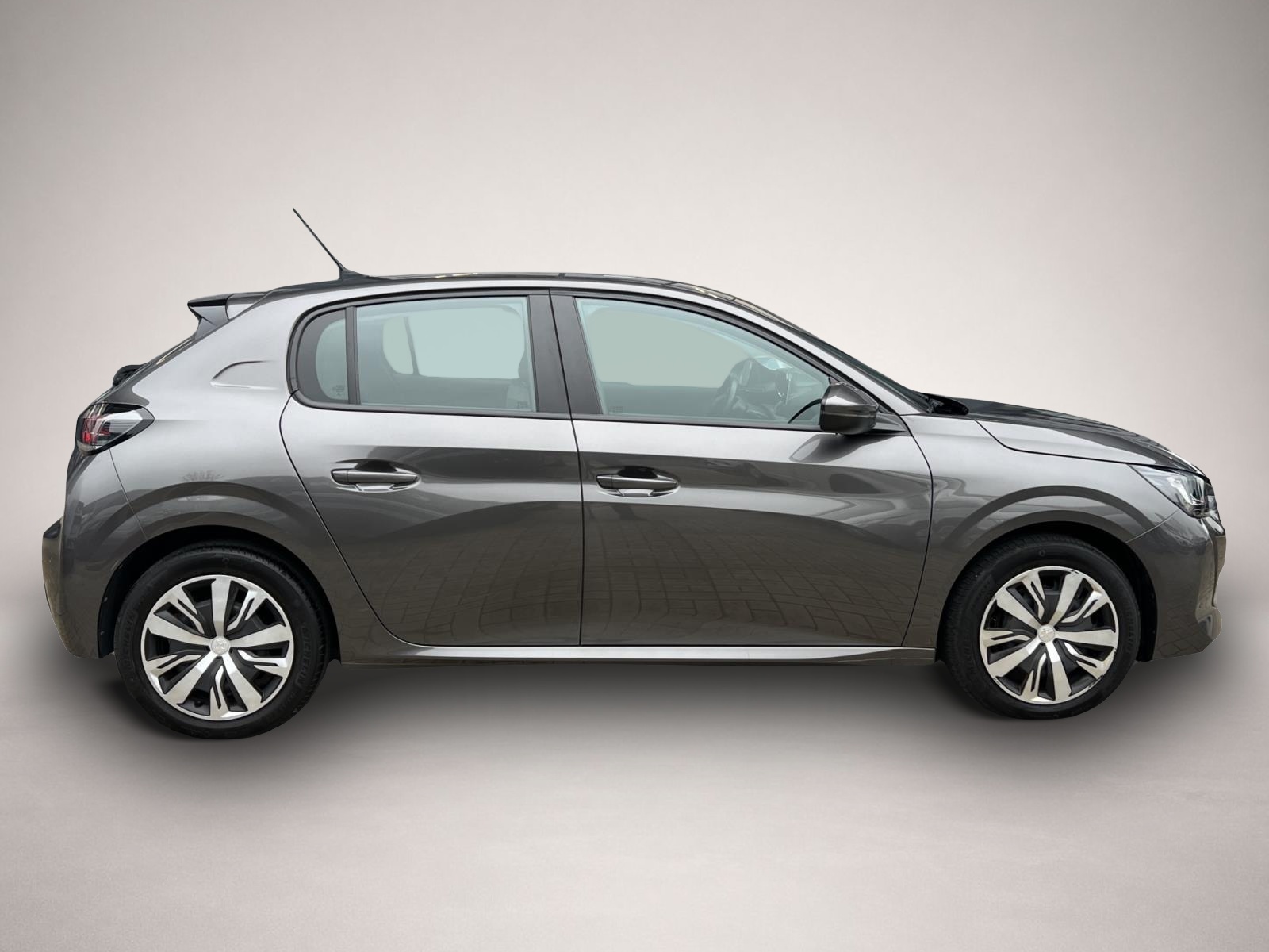 Peugeot 208 (08/2020, )