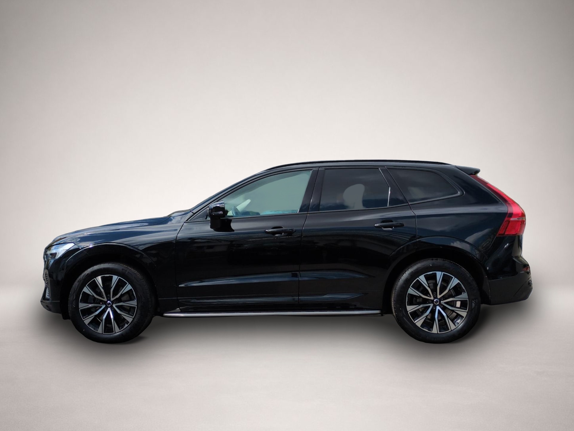 Volvo XC60 (01/2023, Benzin)