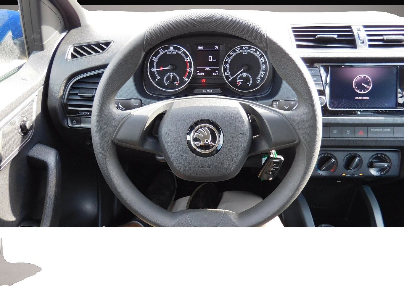 Skoda Fabia (03/2022, Benzin)