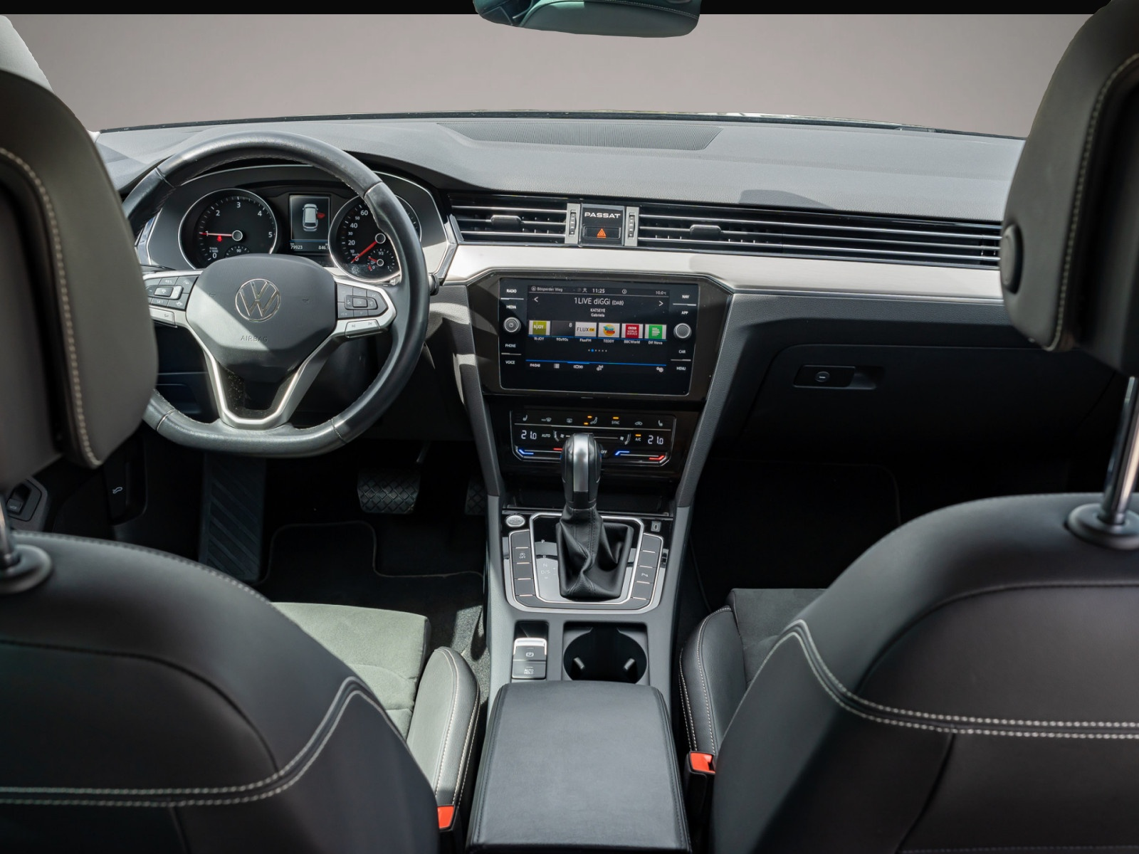 Volkswagen Passat (10/2021, Diesel)