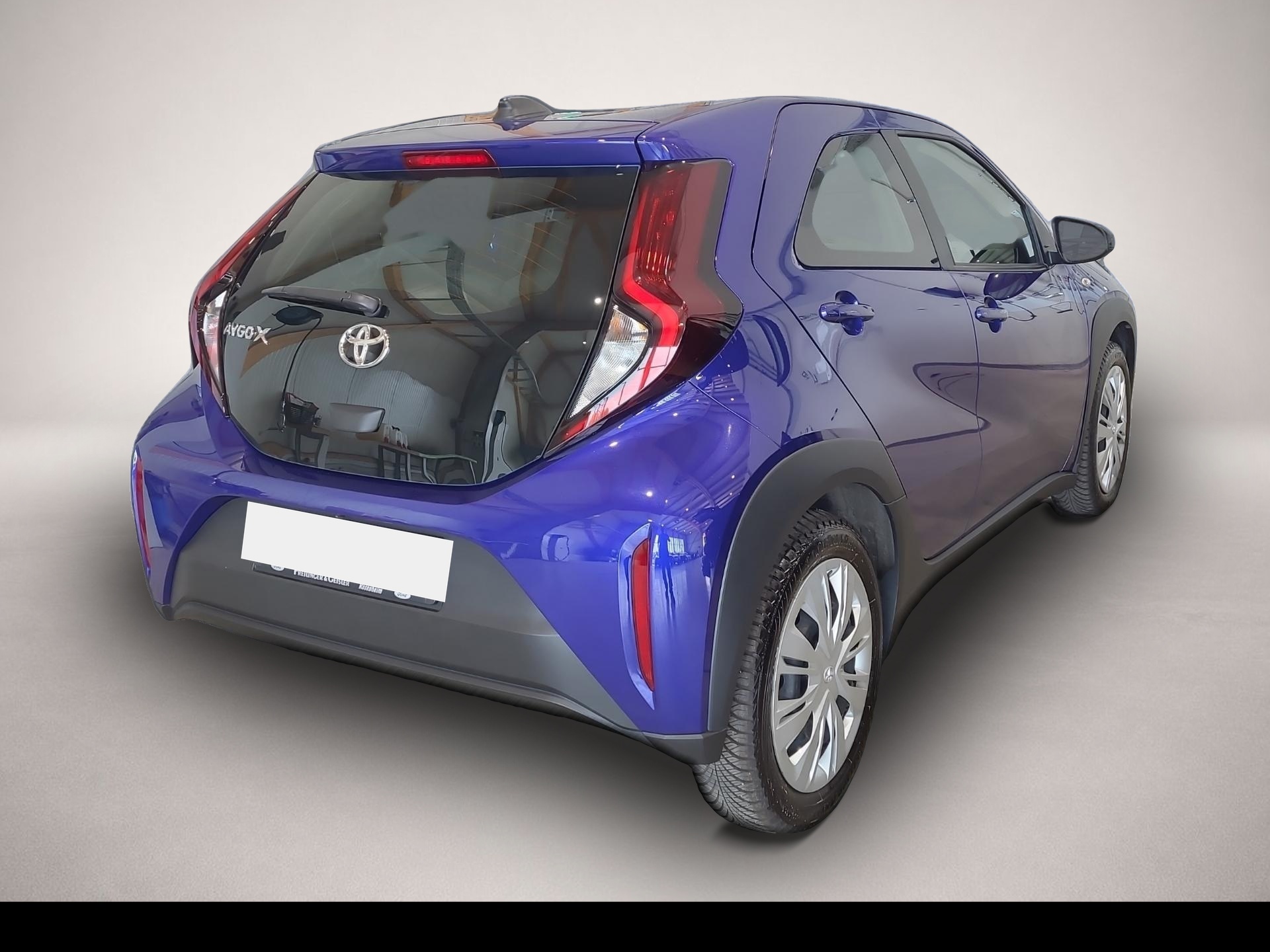 Toyota Aygo (X) (08/2024, Benzin)
