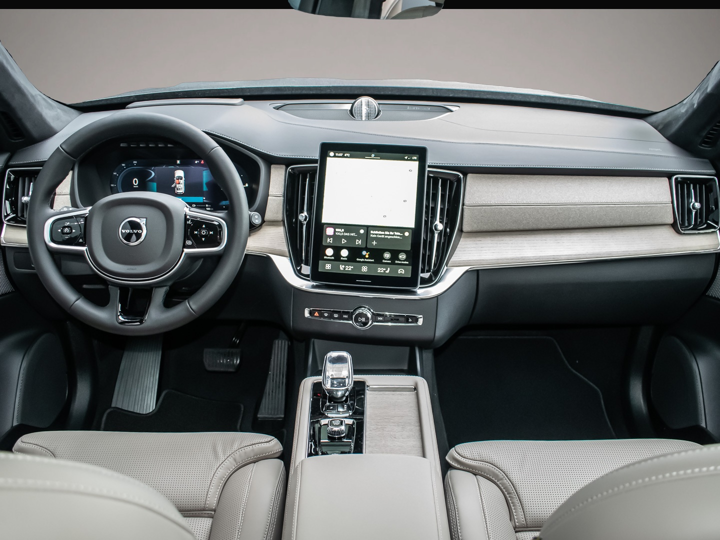 Volvo XC90 (02/2025, Hybrid (Benzin/Elektro))