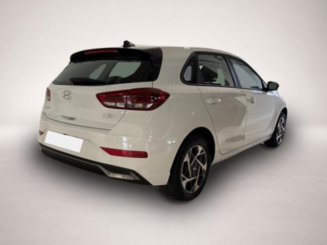 Hyundai i30 (11/2025, Benzin)
