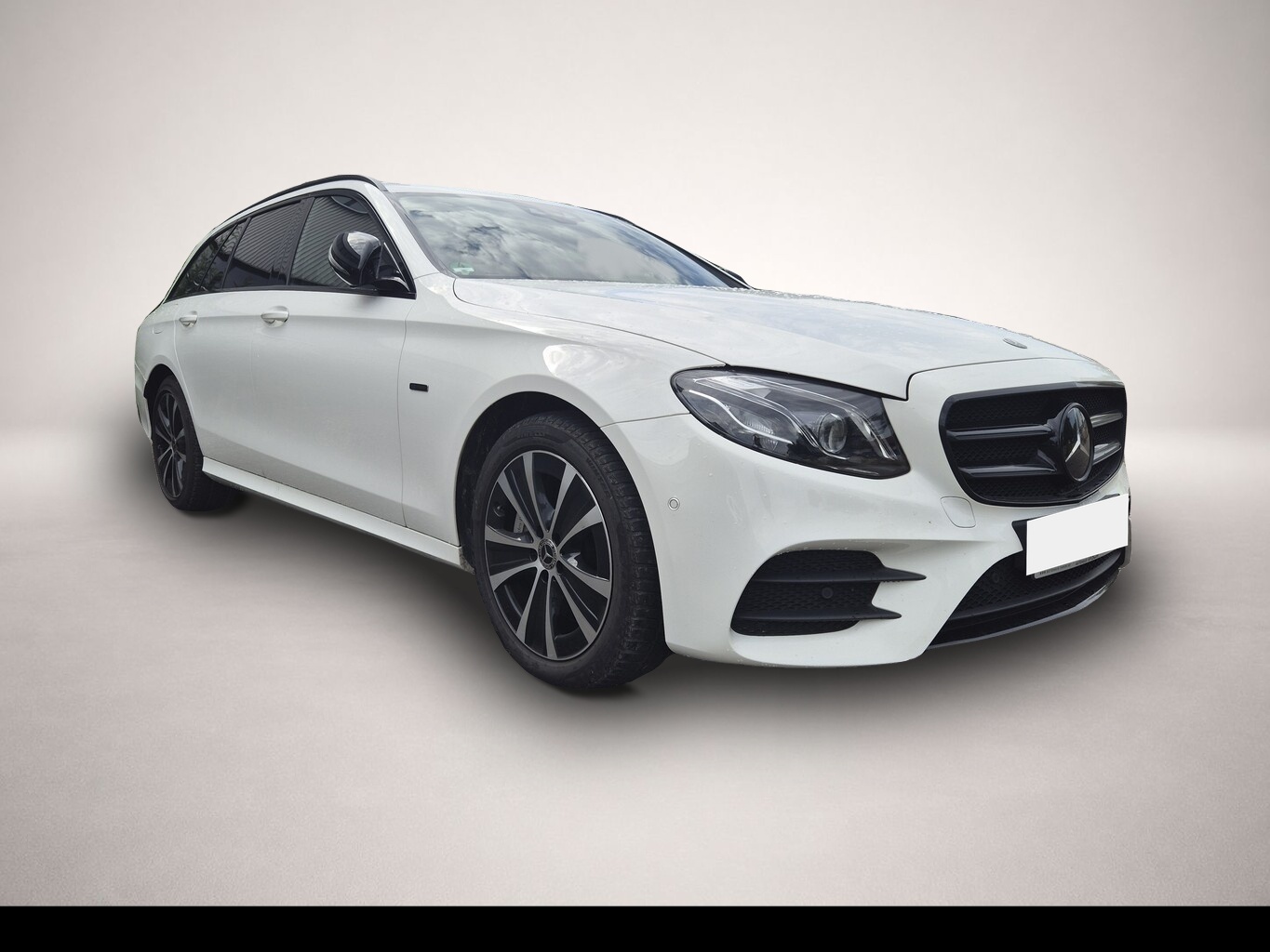 Mercedes-Benz E 300 (03/2020, Hybrid (Diesel/Elektro))