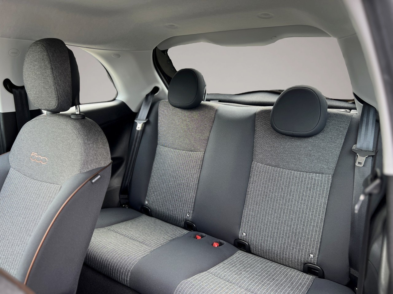 Fiat 500e (10/2022, ELECTRIC)