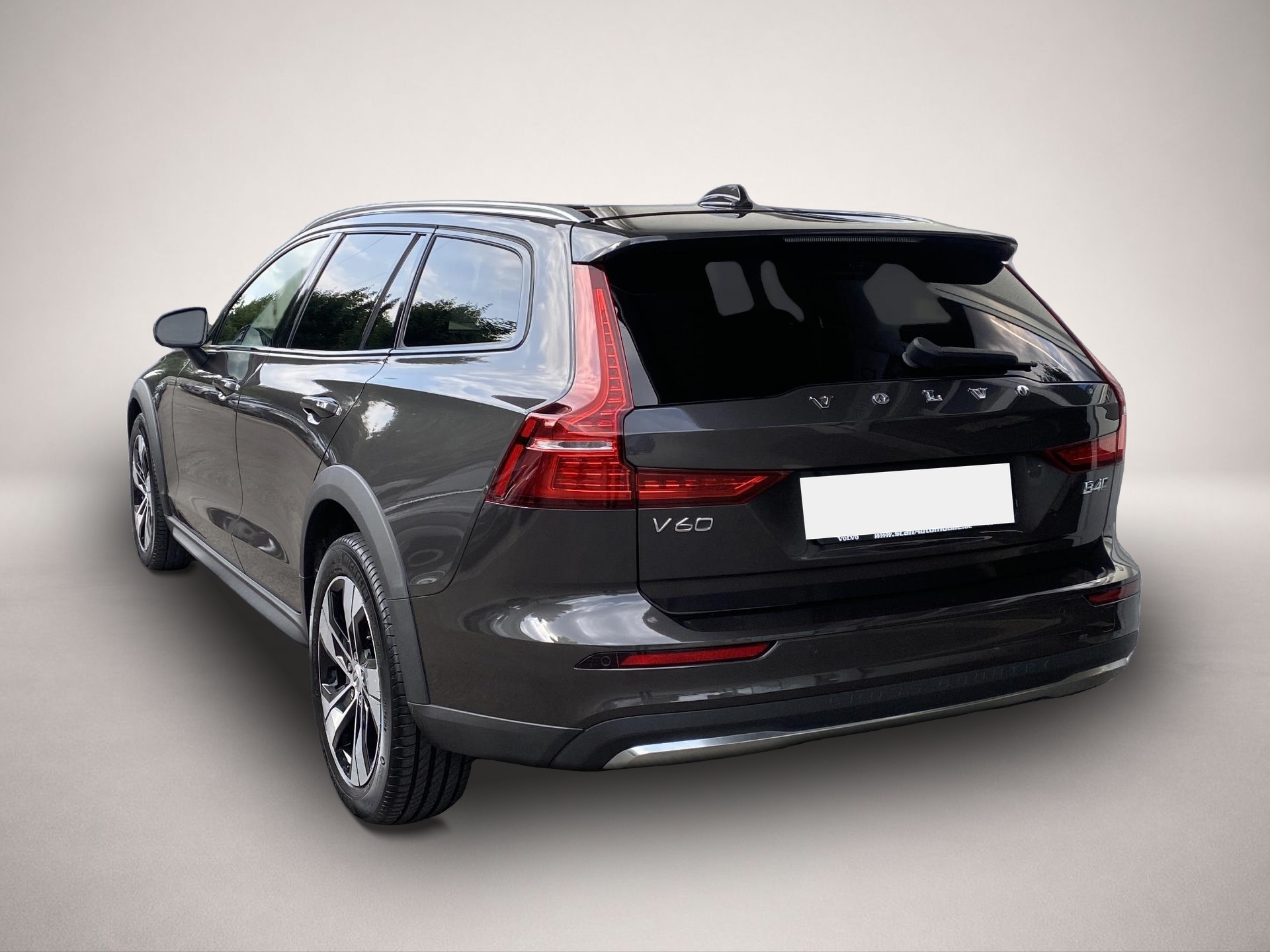 Volvo V60 Cross Country (06/2023, Diesel)