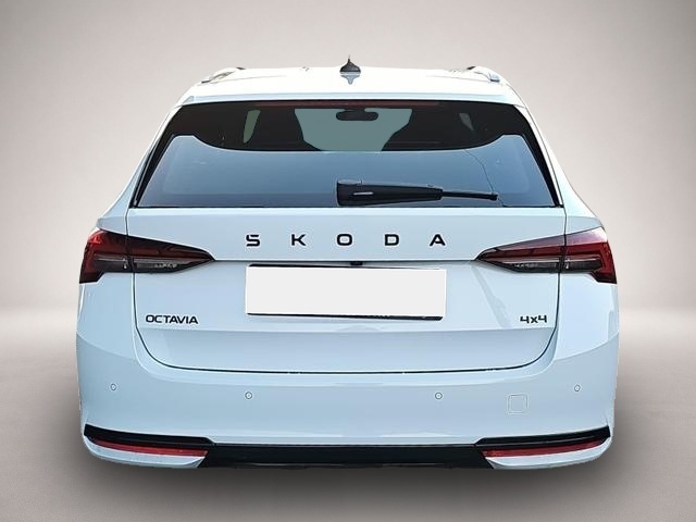 Skoda Octavia (12/2025, Benzin)