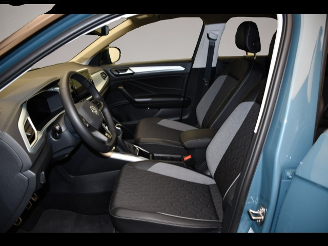 Volkswagen T-Roc, Bild 3 von 7