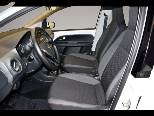 Volkswagen up! (02/2019, )