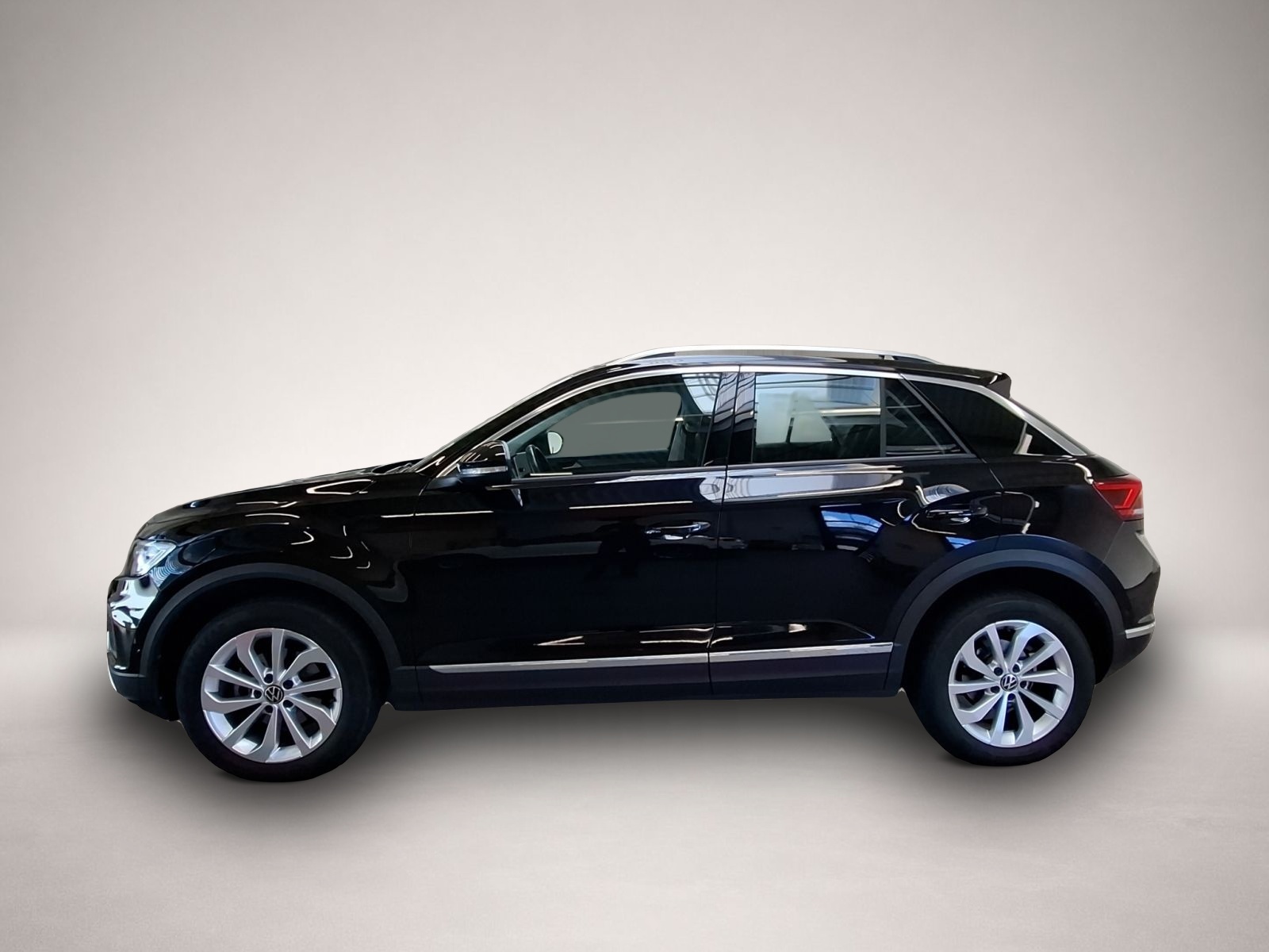 Volkswagen T-Roc (06/2022, Benzin)