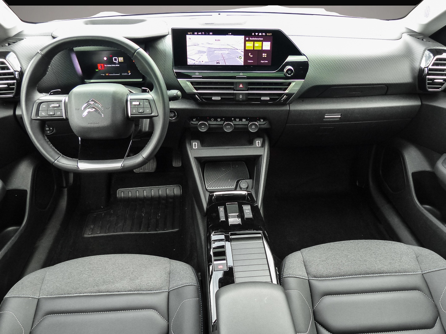 Citroen C4 (02/2024, Benzin)