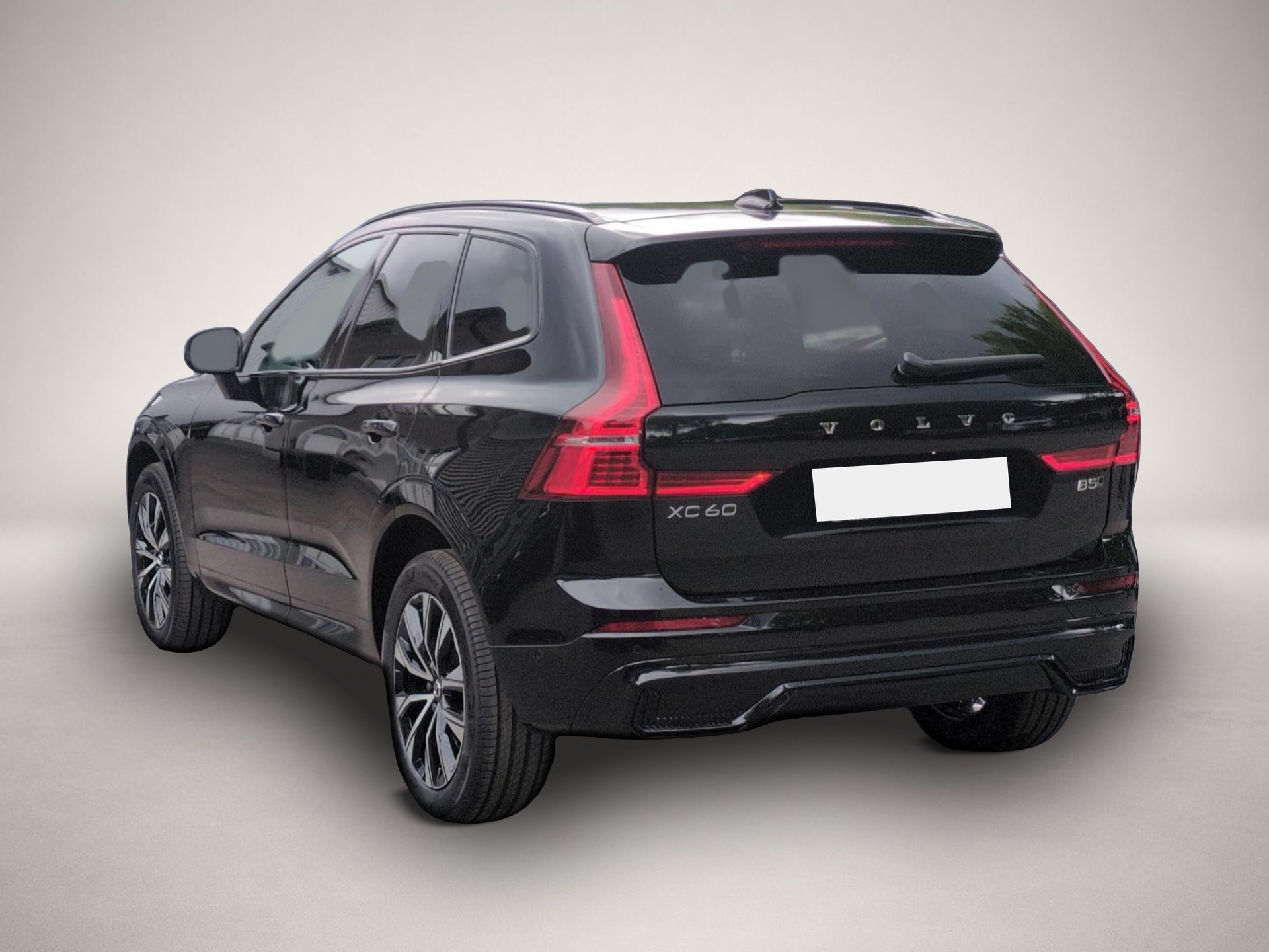 Volvo XC60 (02/2025, Benzin)