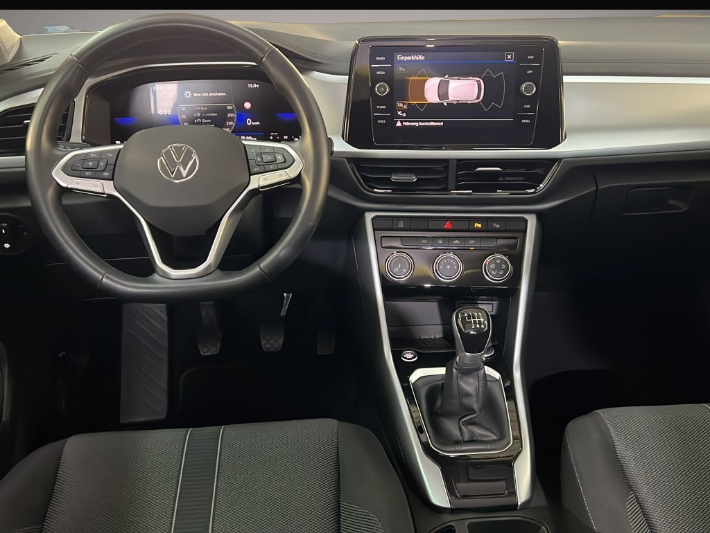 Volkswagen T-Roc (01/2025, Benzin)