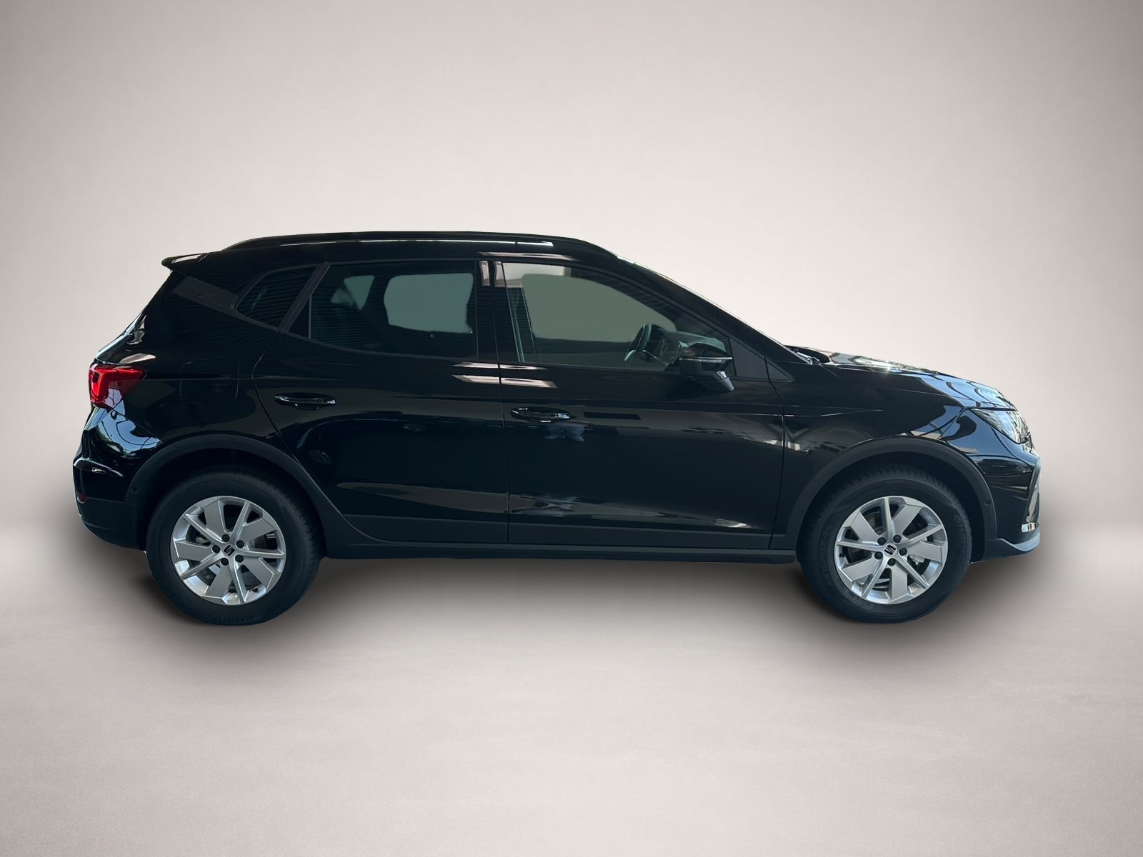 Seat Arona (07/2026, Benzin)