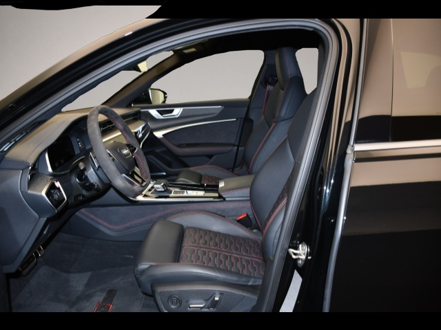 Audi RS6 (07/2025, Benzin)