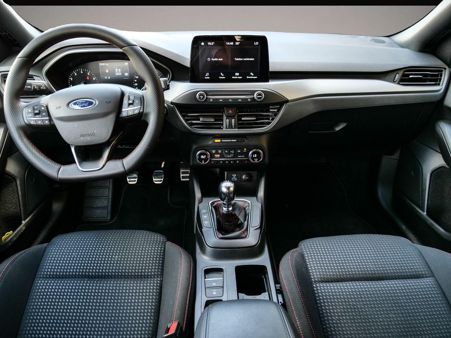 Ford Focus (01/2023, Benzin)