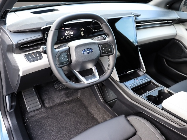Ford Explorer (, ELECTRIC)