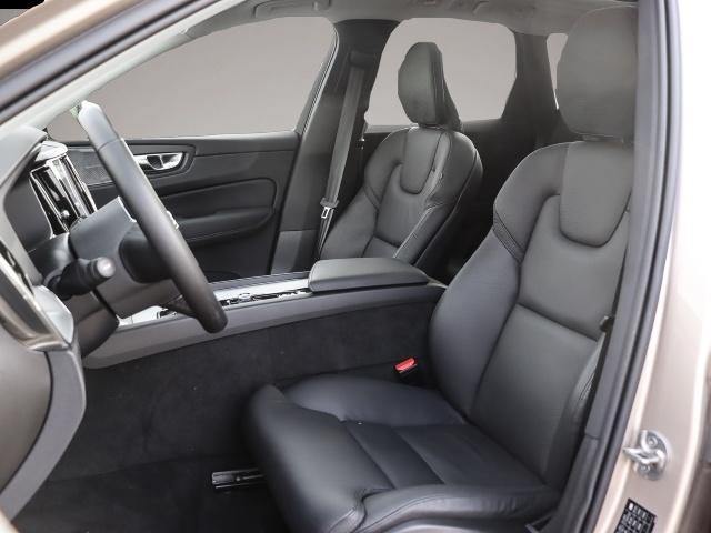 Volvo XC60 (05/2024, Hybrid (Benzin/Elektro))