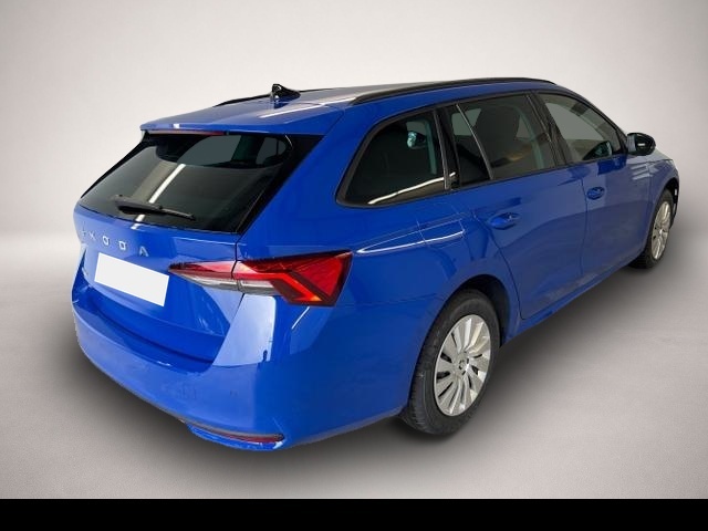 Skoda Octavia (, Benzin)