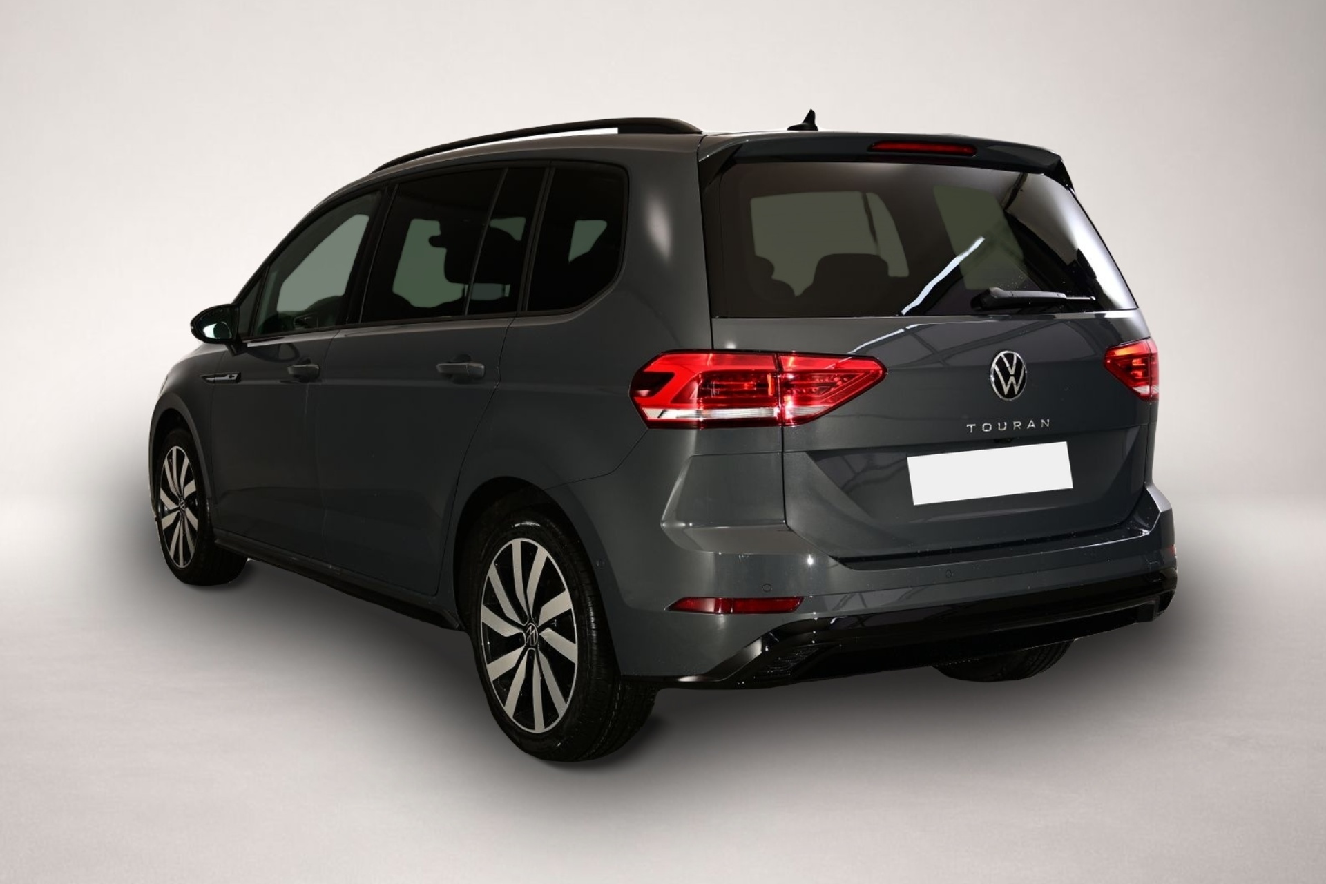 Volkswagen Touran (03/2026, Benzin)
