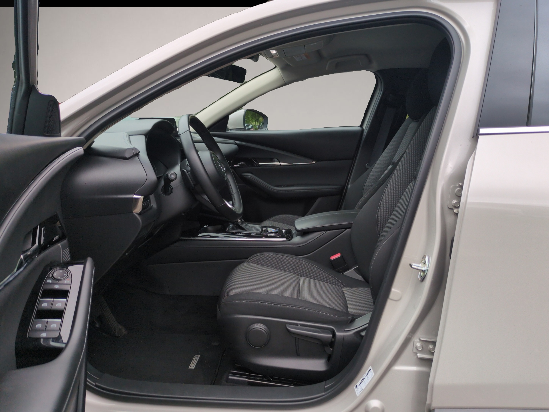 Mazda CX-30 (04/2025, Benzin)