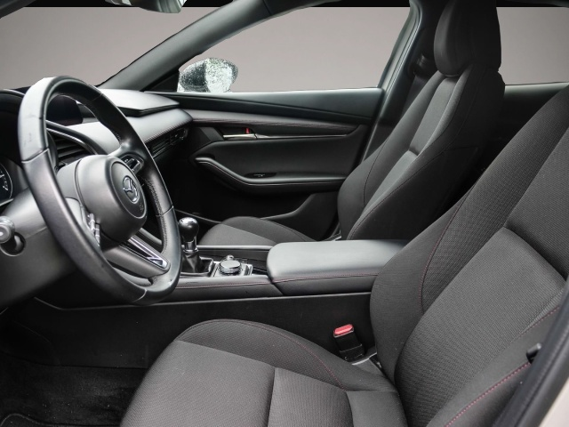 Mazda 3 (08/2022, Benzin)