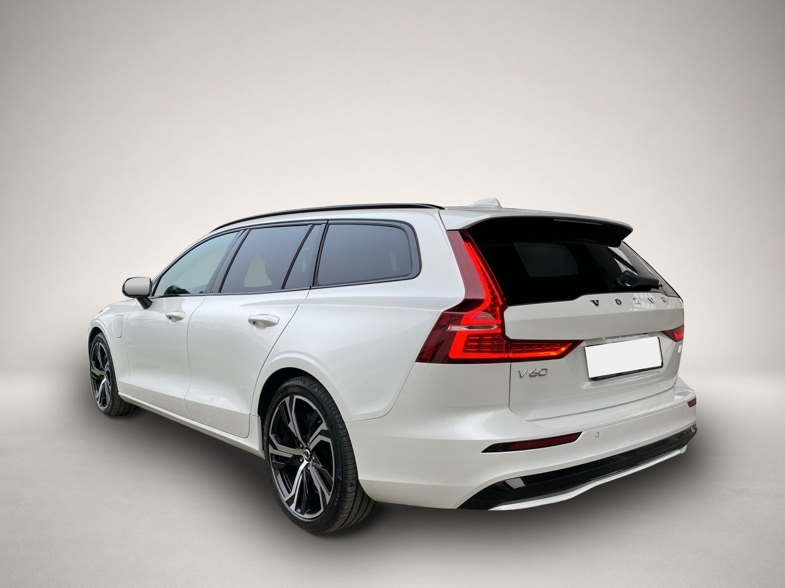 Volvo V60 (05/2023, )