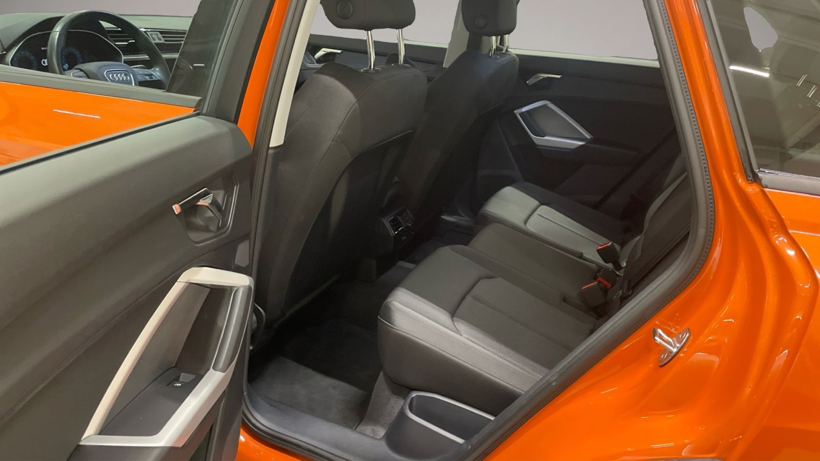 Audi Q3 (02/2023, Benzin)