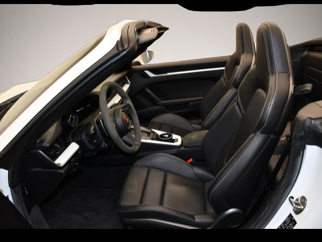 Porsche 911 (05/2021, Benzin)
