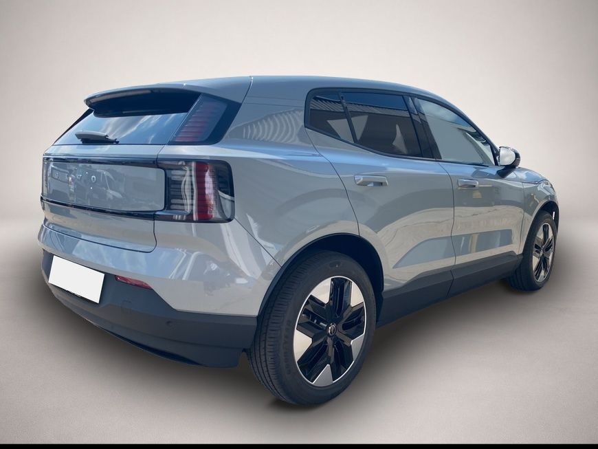 Volvo EX30 (09/2025, ELECTRIC)