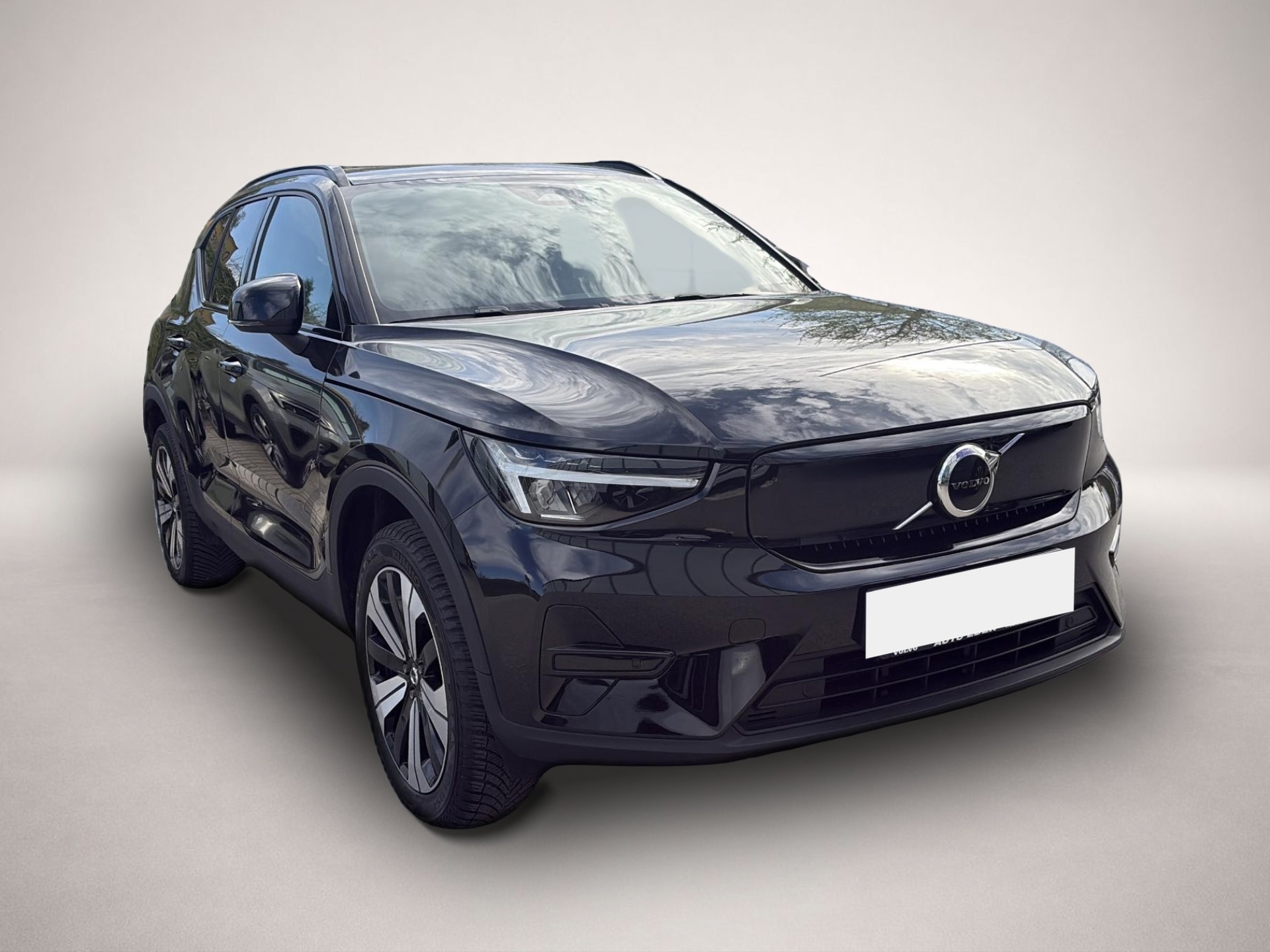 Volvo XC40 (02/2023, ELECTRIC)