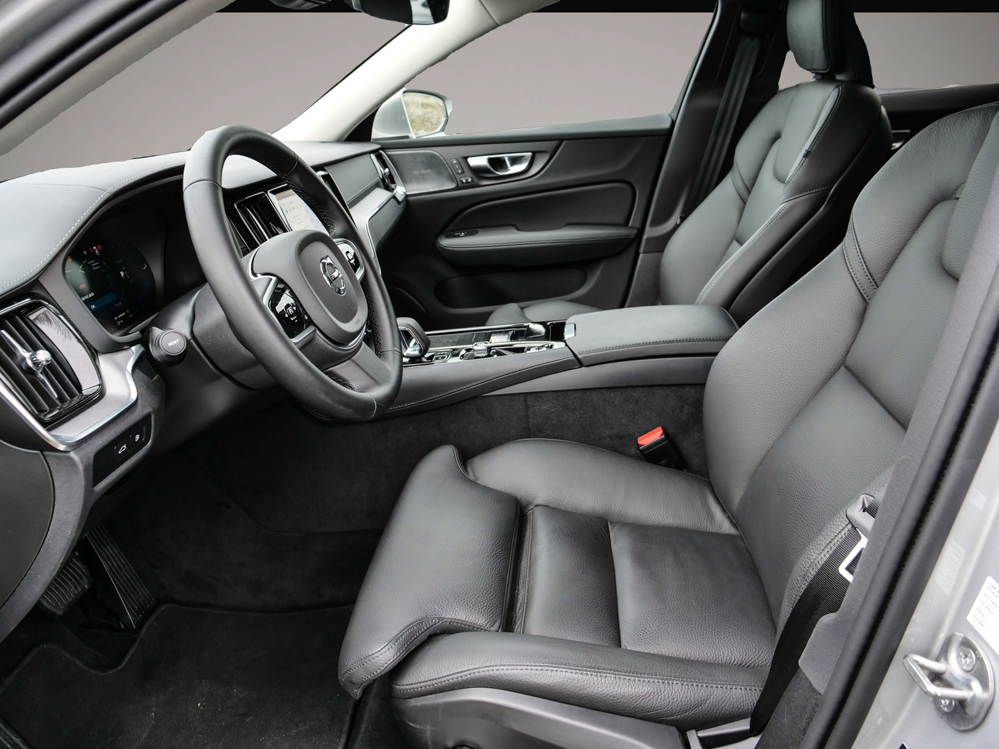 Volvo V60 (07/2025, Hybrid (Benzin/Elektro))