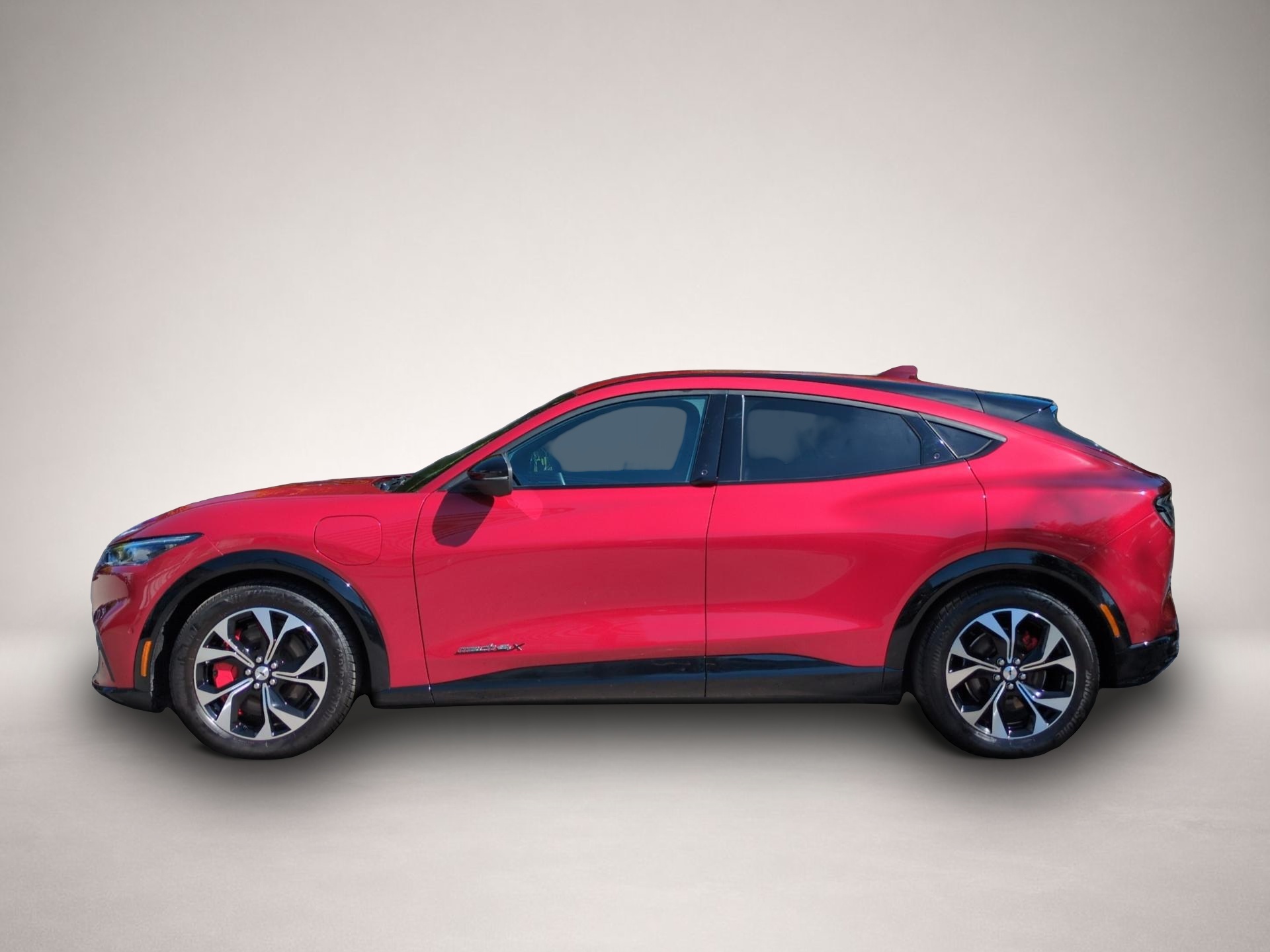 Ford Mustang Mach-E (12/2023, ELECTRIC)