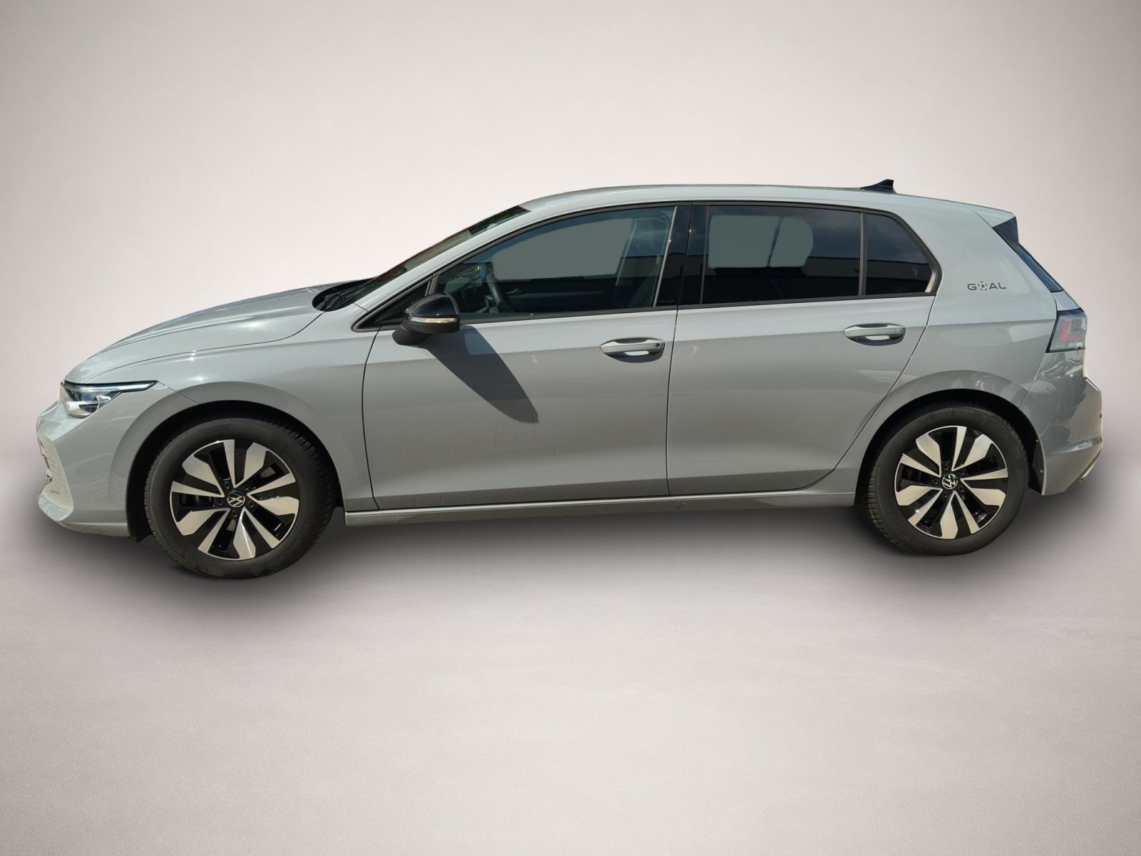 Volkswagen Golf (09/2025, Benzin)