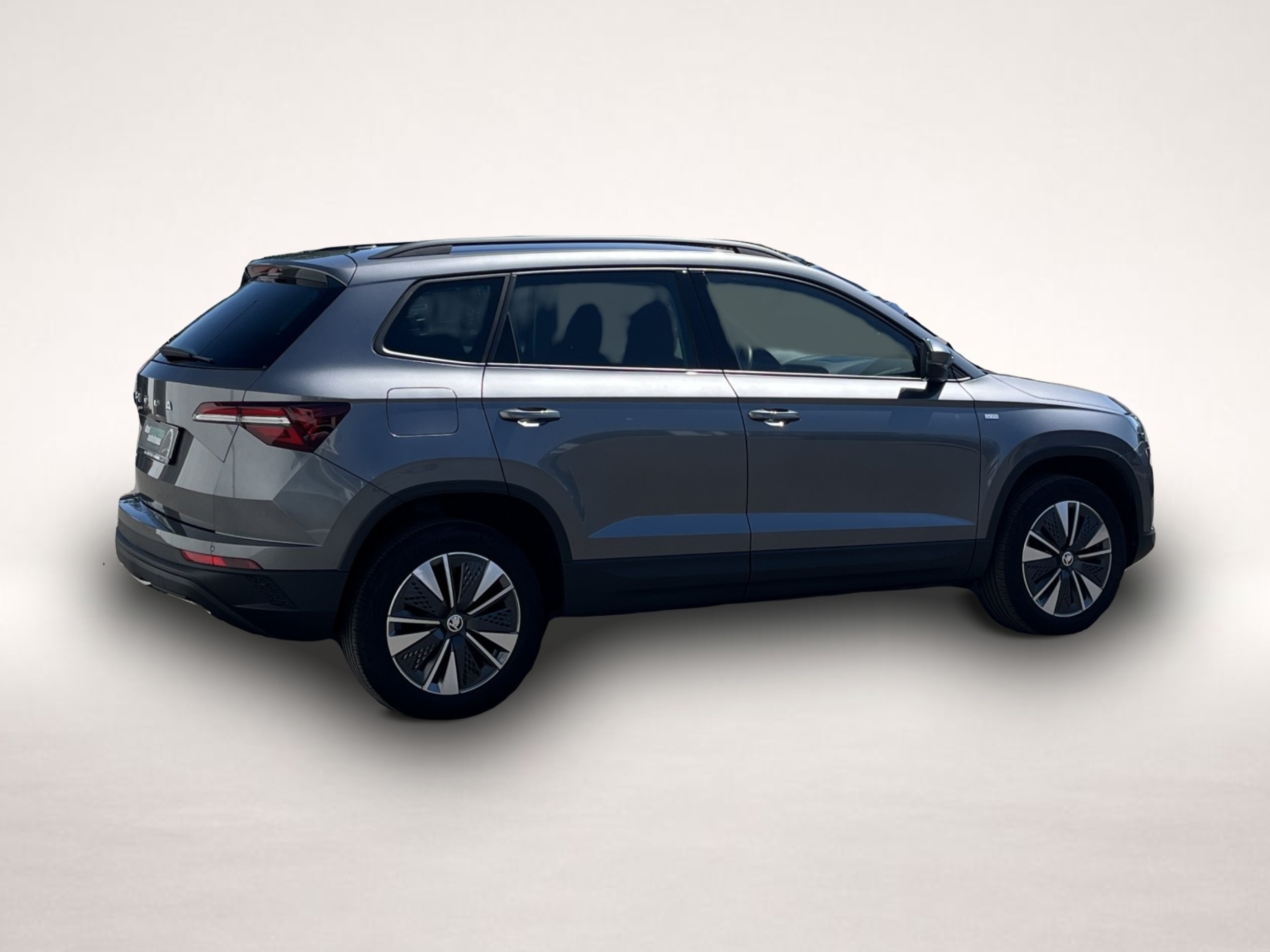 Skoda Karoq (04/2023, Benzin)