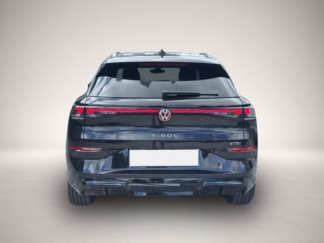 Volkswagen T-Roc (05/2026, Benzin)