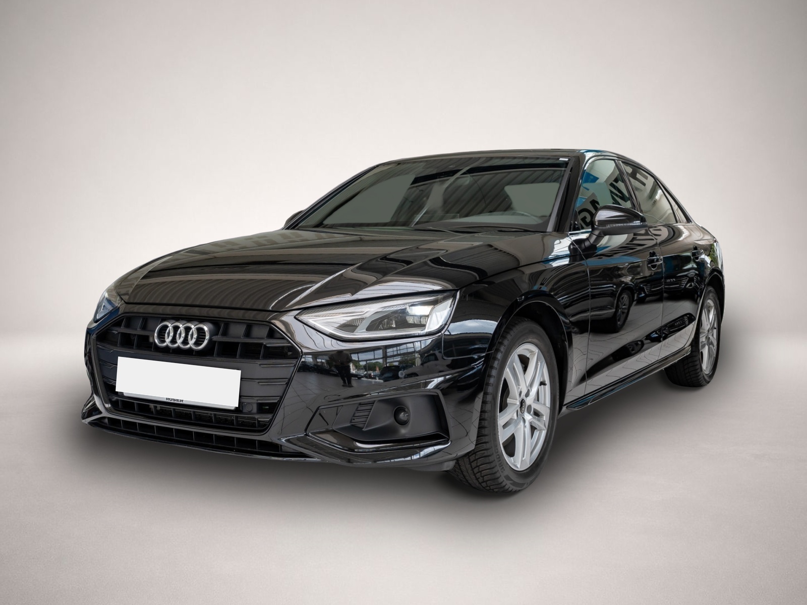Audi A4 (08/2023, Diesel)