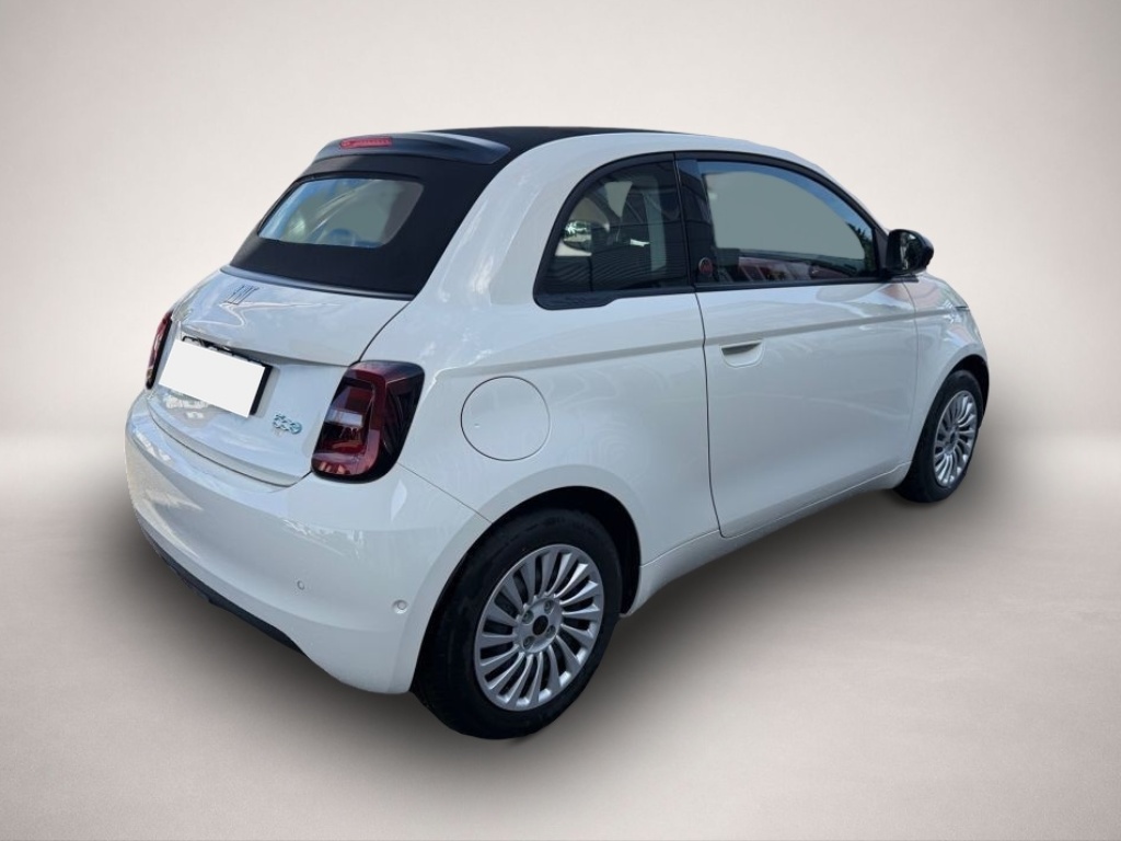 Fiat 500e (09/2025, ELECTRIC)