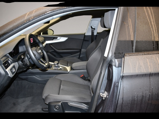 Audi A5 (04/2024, Diesel)