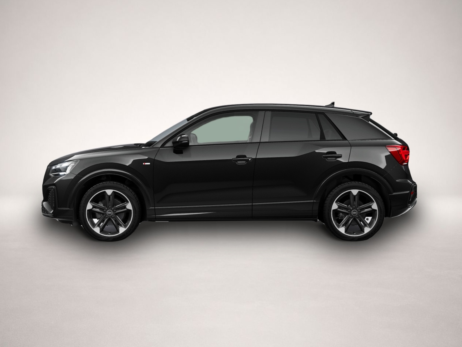 Audi Q2 (11/2025, Benzin)