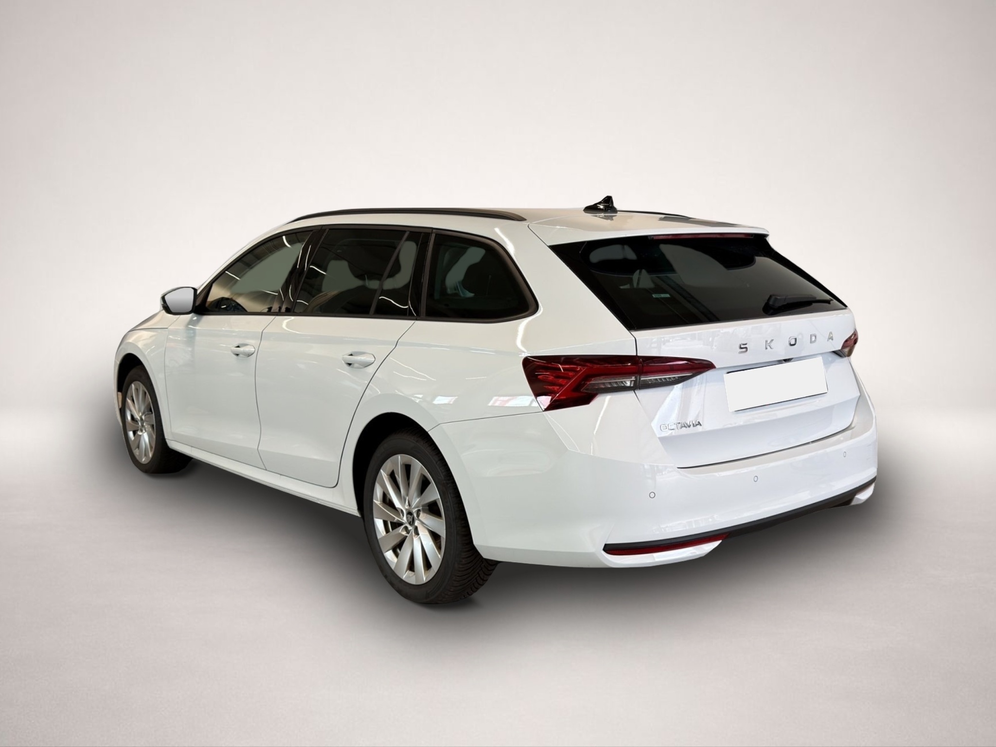 Skoda Octavia (10/2025, Benzin)