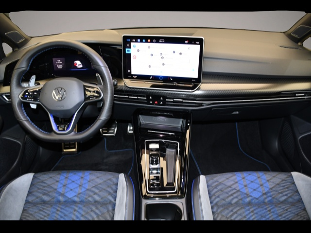 Volkswagen Golf (09/2025, )