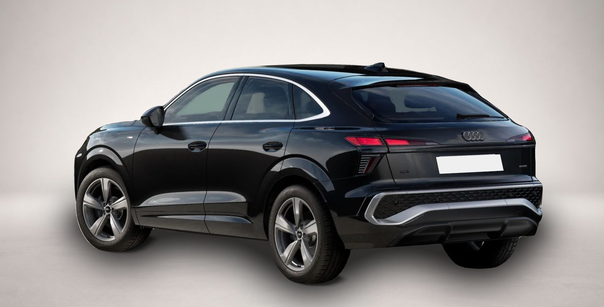 Audi Q3 (, Benzin)