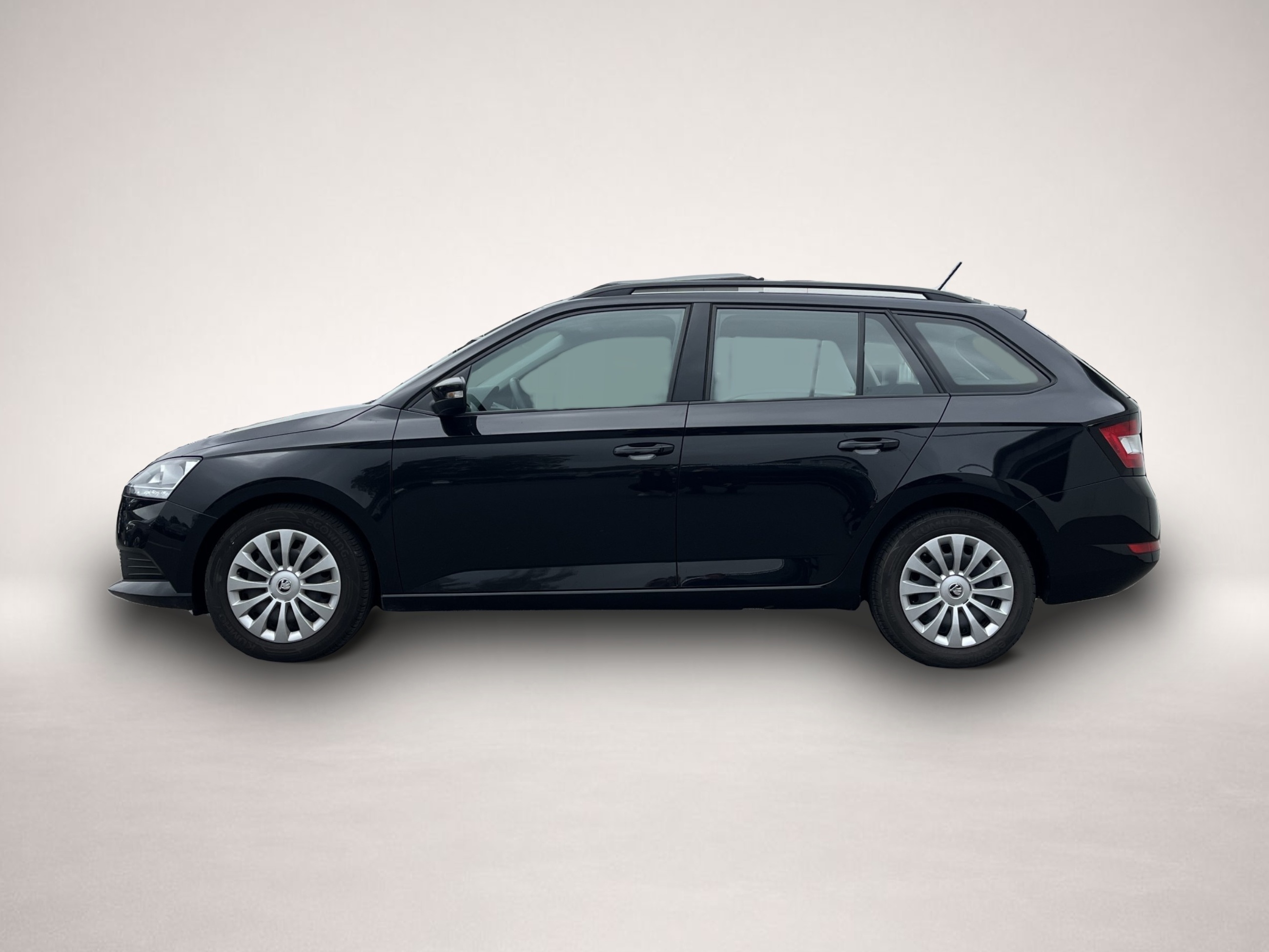Skoda Fabia (05/2022, Benzin)